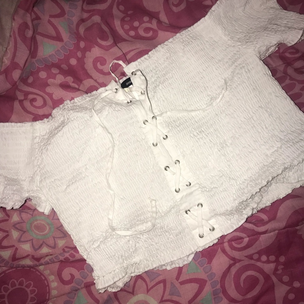 Skirt & crop top